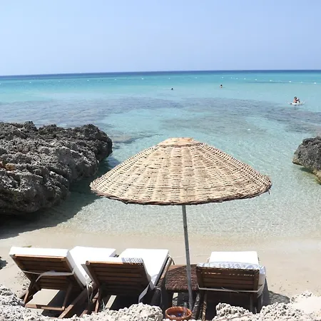 Zaya & Beach Otel